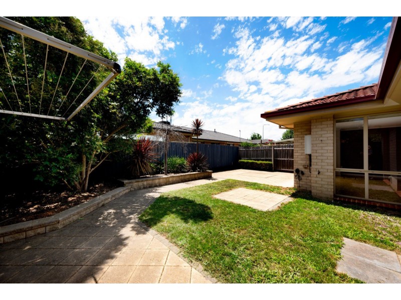 2/29 Tea Gardens, Gungahlin ACT 2912