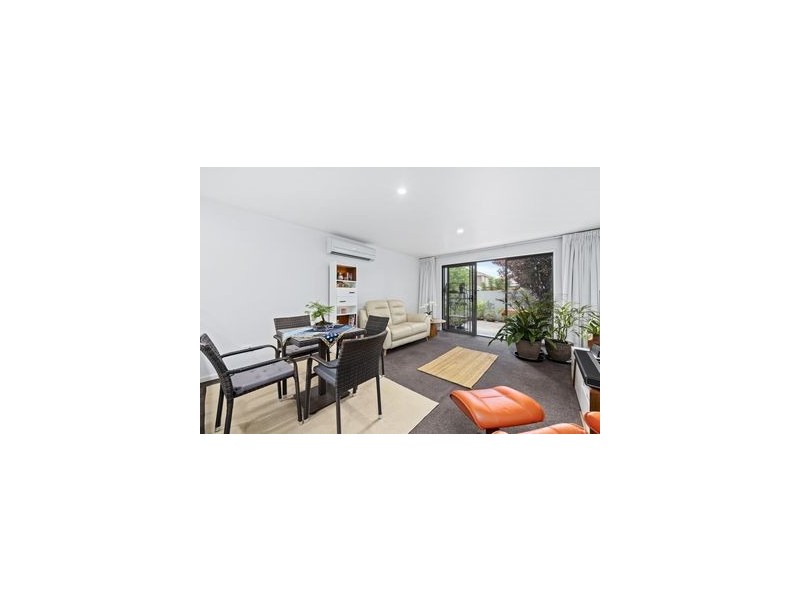 15/4 Sapling Street, Harrison ACT 2914