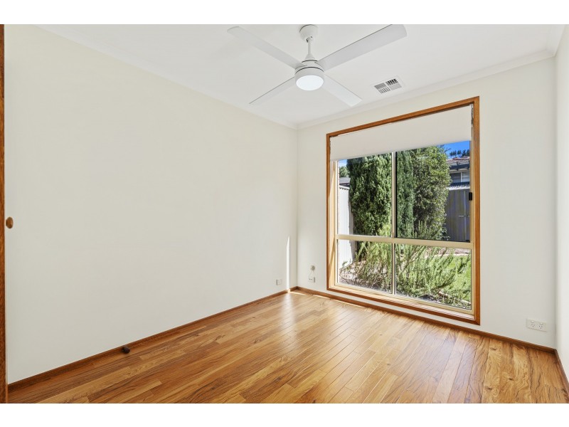 4 Lawlor Place, Gordon ACT 2906