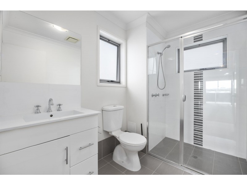 52/75 Elizabeth Jolley Crescent, Franklin ACT 2913