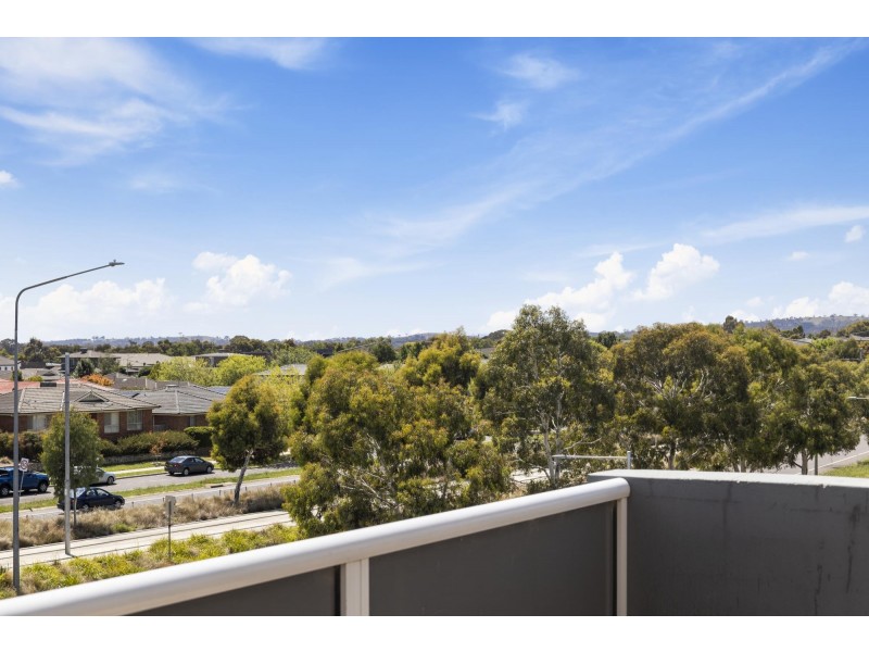 52/75 Elizabeth Jolley Crescent, Franklin ACT 2913