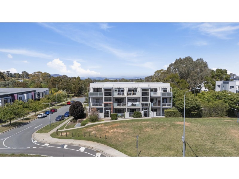 52/75 Elizabeth Jolley Crescent, Franklin ACT 2913