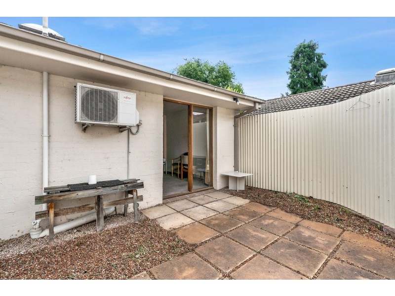 2/5 Gooreen Street, Reid ACT 2612