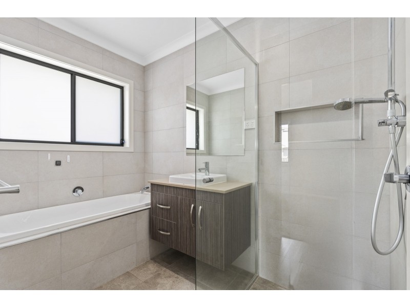 8 Grace Munro Crescent, Holt ACT 2615