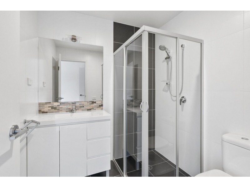 12/4 Sapling Street, Harrison ACT 2914