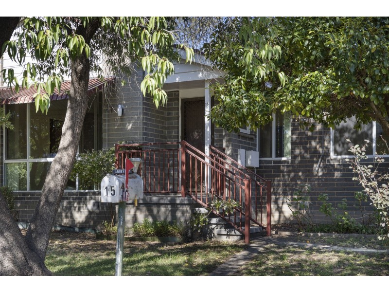 15 Newton Street, Hackett ACT 2602