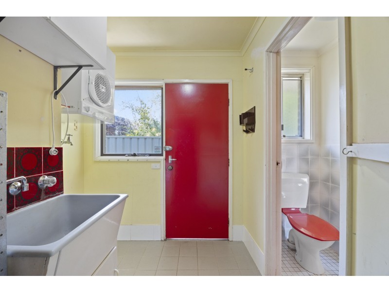 15 Newton Street, Hackett ACT 2602