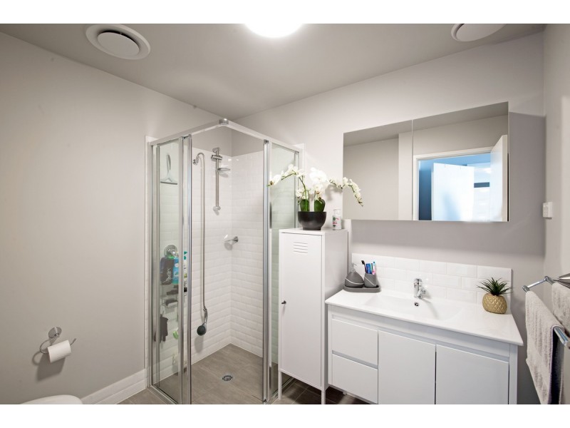 232/12 Limburg Way, Greenway ACT 2900