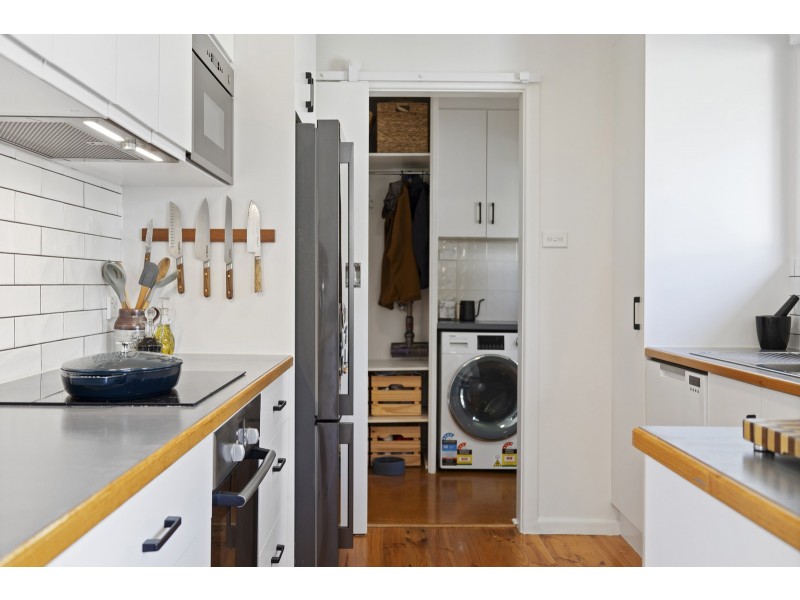 4 Stott Street, Hackett ACT 2602