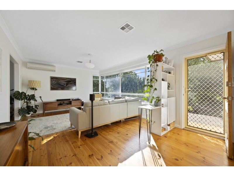 4 Stott Street, Hackett ACT 2602