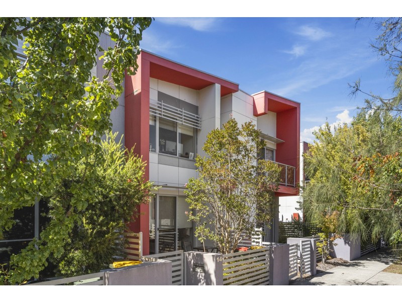 14 Errol Street, Crace ACT 2911