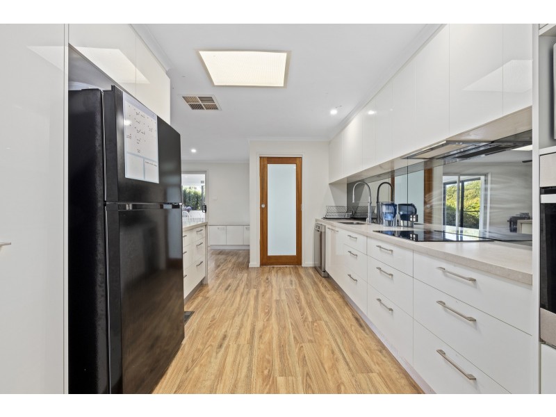 6 Absolon Place, Mckellar ACT 2617