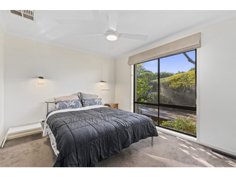 6 Absolon Place, Mckellar ACT 2617