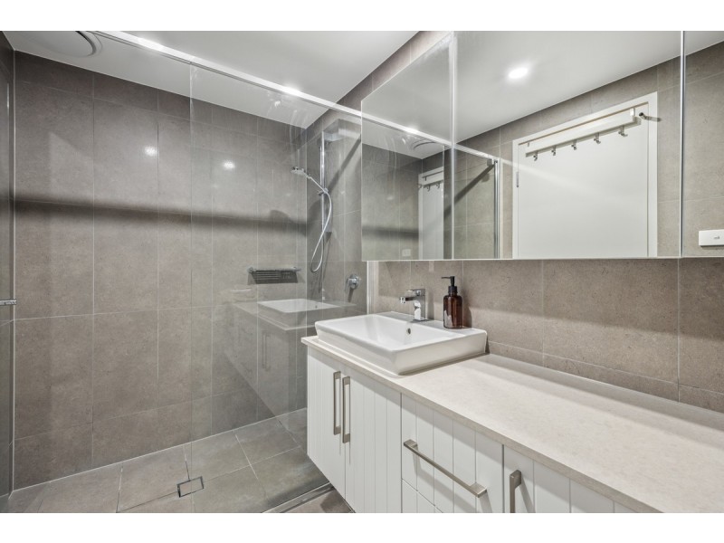 18/90 Lowanna Street, Braddon ACT 2612