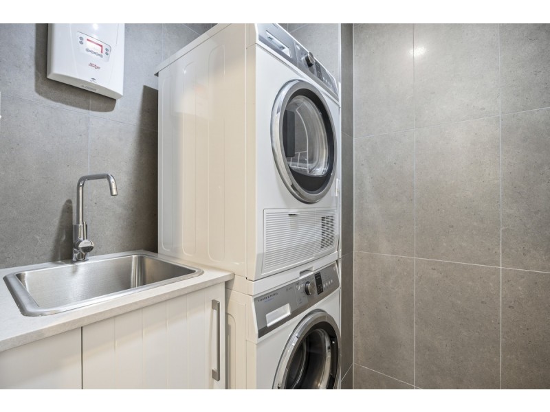 18/90 Lowanna Street, Braddon ACT 2612