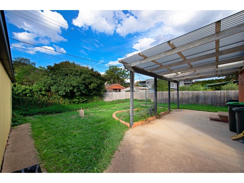 44 Dooring Street, Dickson ACT 2602