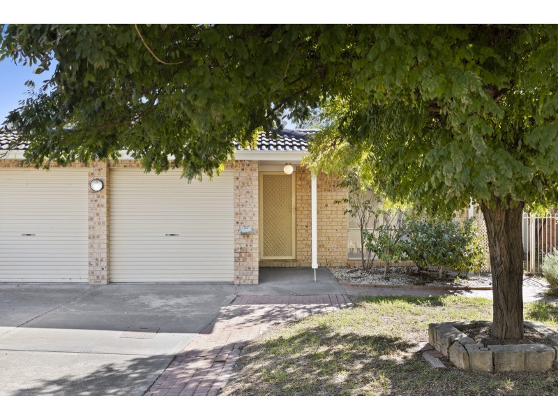 24 Raiwalla Court, Ngunnawal ACT 2913
