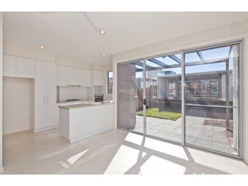 45 Stowport Avenue, Crace ACT 2911