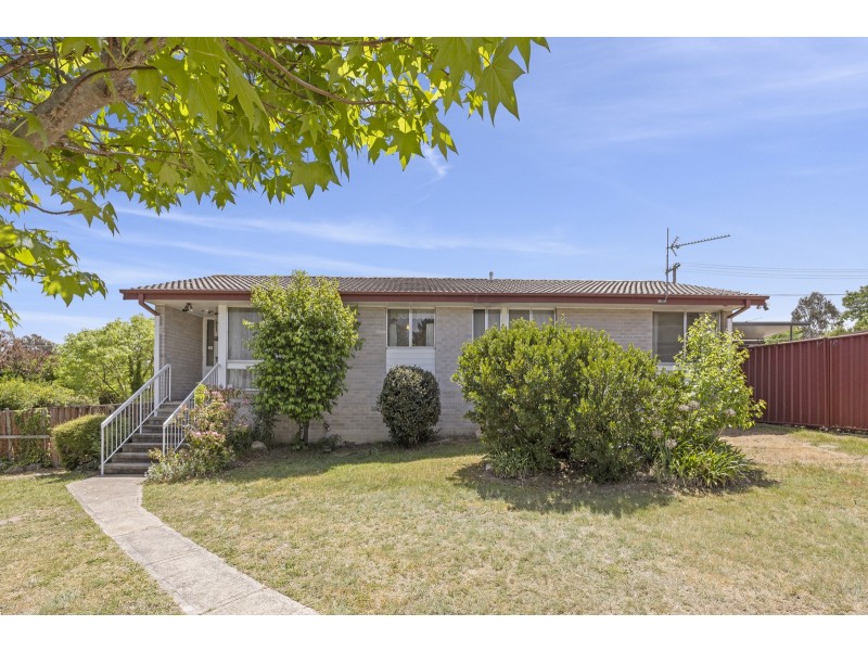 3 McKean Place, Wanniassa ACT 2903