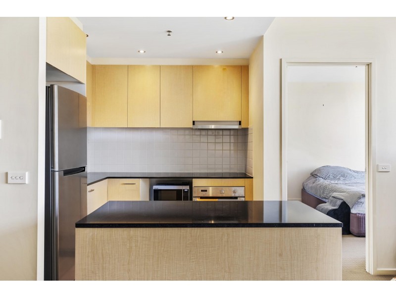 64/2 Edinburgh Avenue, City ACT 2601