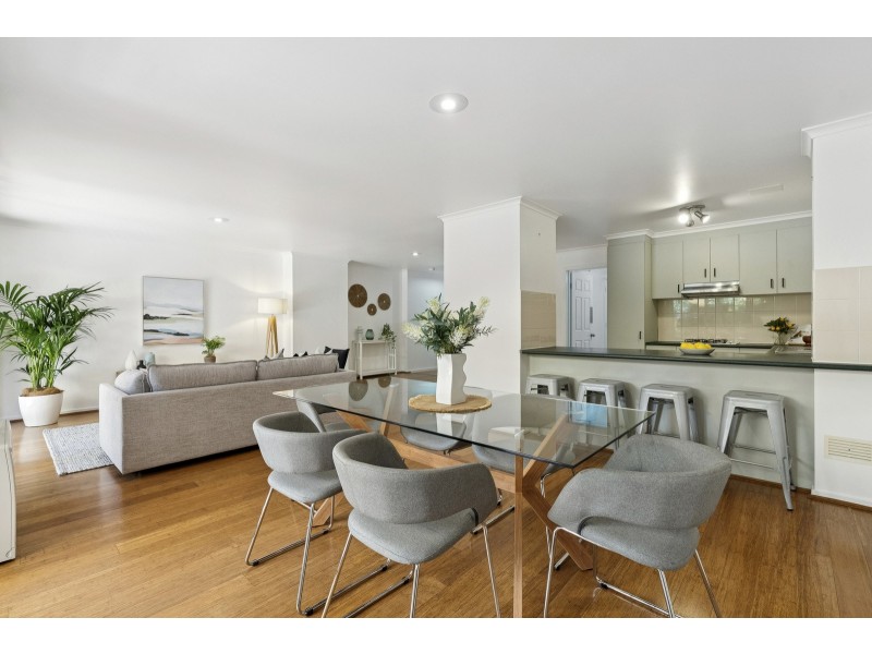 4/25 Aspinall Street, Watson ACT 2602