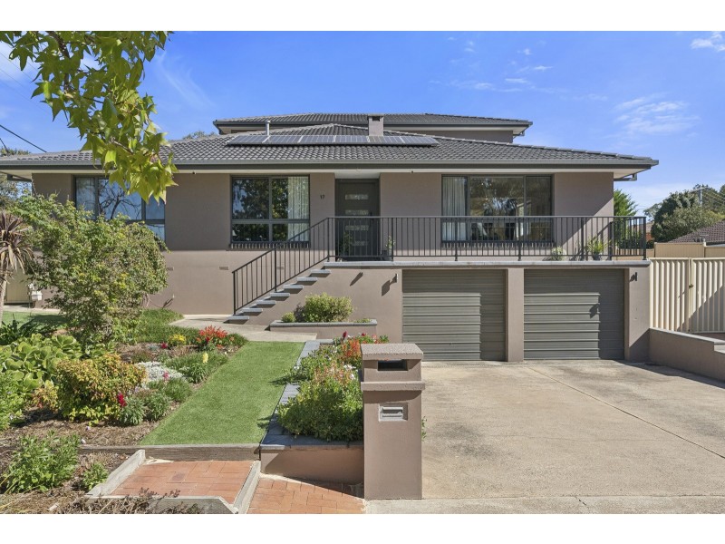 17 Buckley Circuit, Kambah ACT 2902