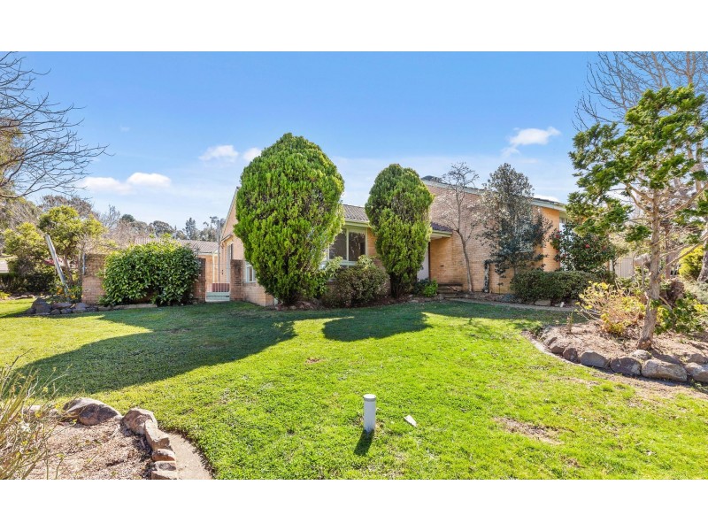 1 Hinchcliffe Place, Spence ACT 2615