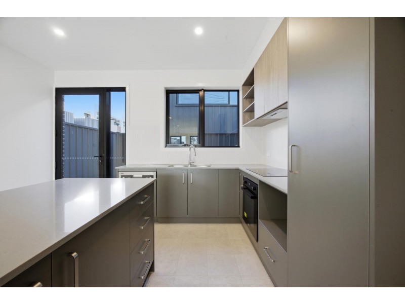 32/75 Kate Crace Street, Gungahlin ACT 2912