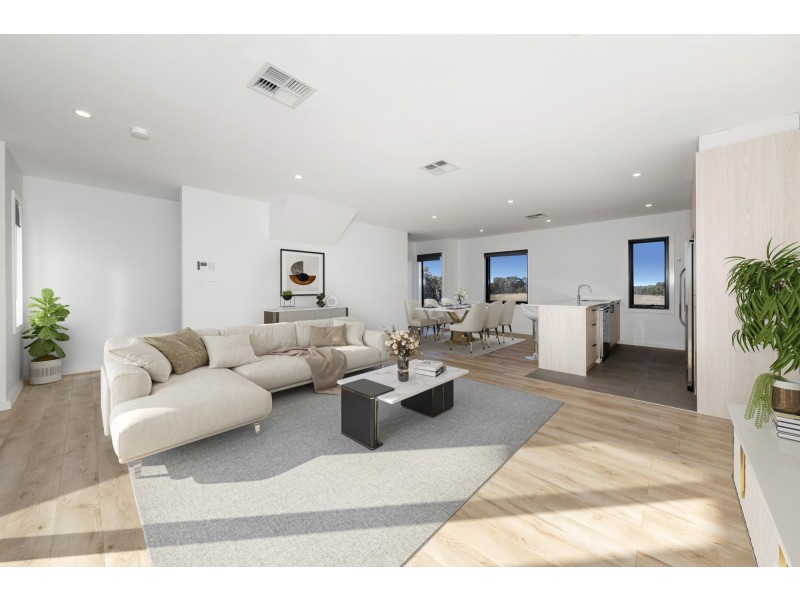 96/60 Kingsland Parade, Casey ACT 2913