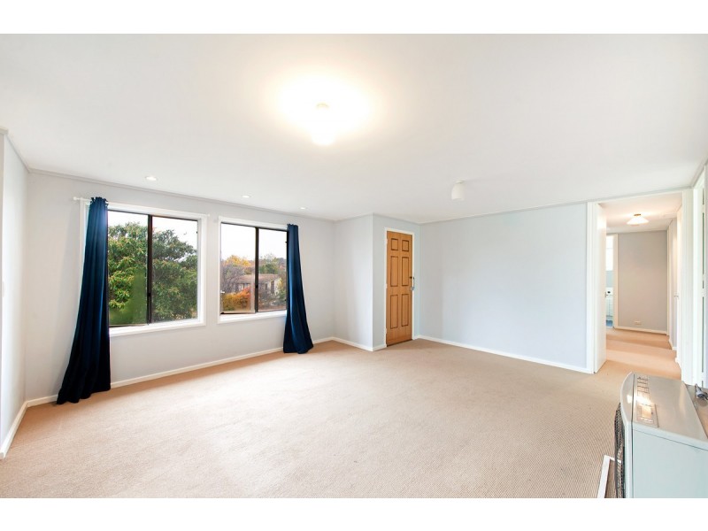 10 Bennelong Crescent, Macquarie ACT 2614