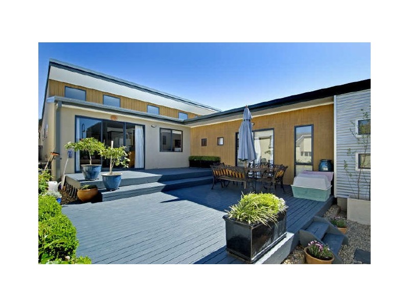 11 Bendora Crescent, Palmerston ACT 2913