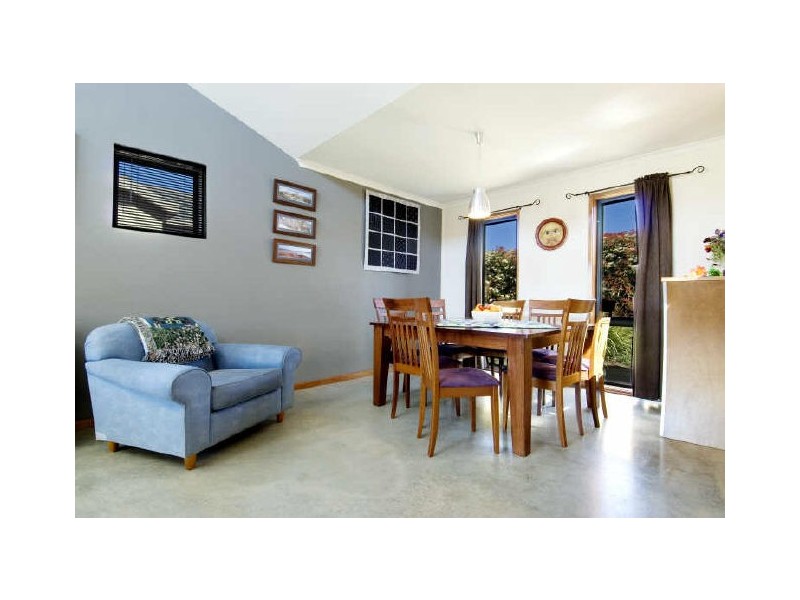 11 Bendora Crescent, Palmerston ACT 2913