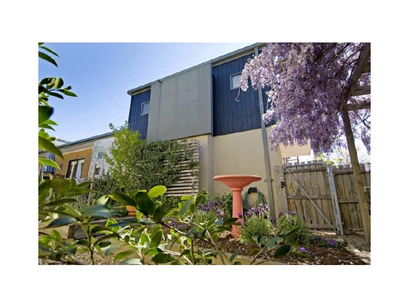 11 Bendora Crescent, Palmerston ACT 2913
