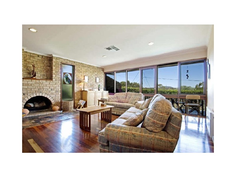 38 Fitzhardinge Crescent, Evatt ACT 2617