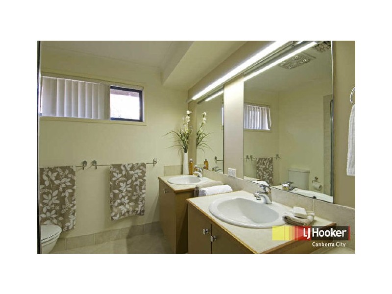 25 Du Faur Street, Mawson ACT 2607