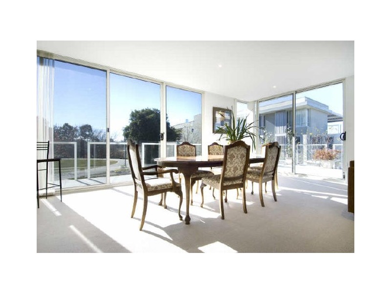 6/7 Bowen Drive, Barton ACT 2600