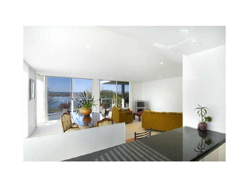 6/7 Bowen Drive, Barton ACT 2600
