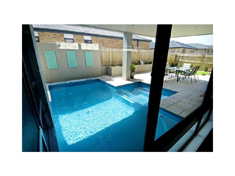 96 Moonlight Avenue, Harrison ACT 2914