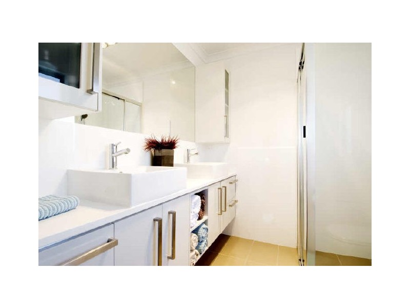 96 Moonlight Avenue, Harrison ACT 2914