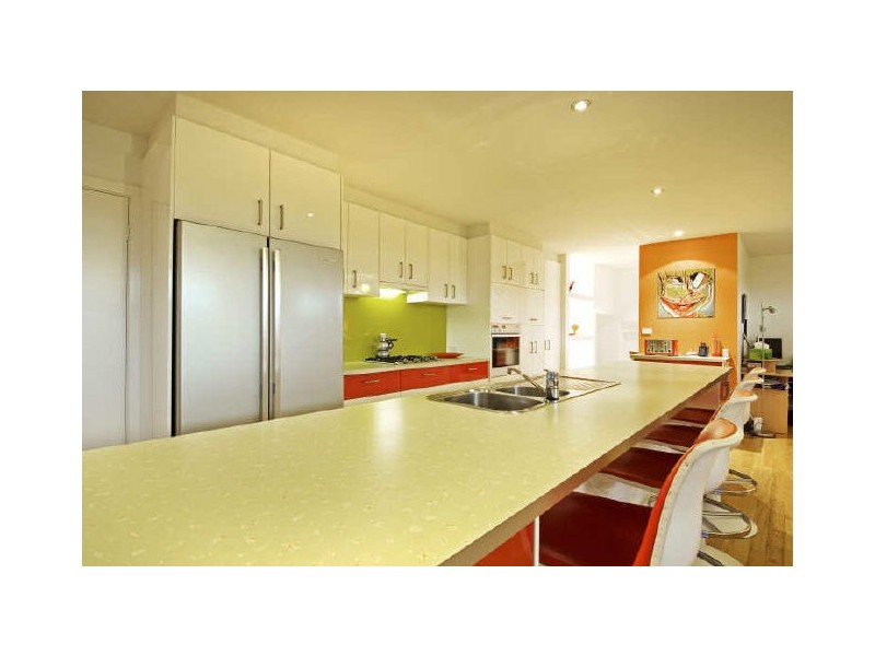 14 Hawkesbury Crescent, Farrer ACT 2607