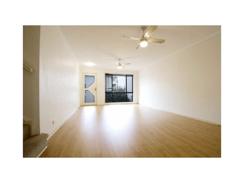 8 Mayer Court, Bruce ACT 2617