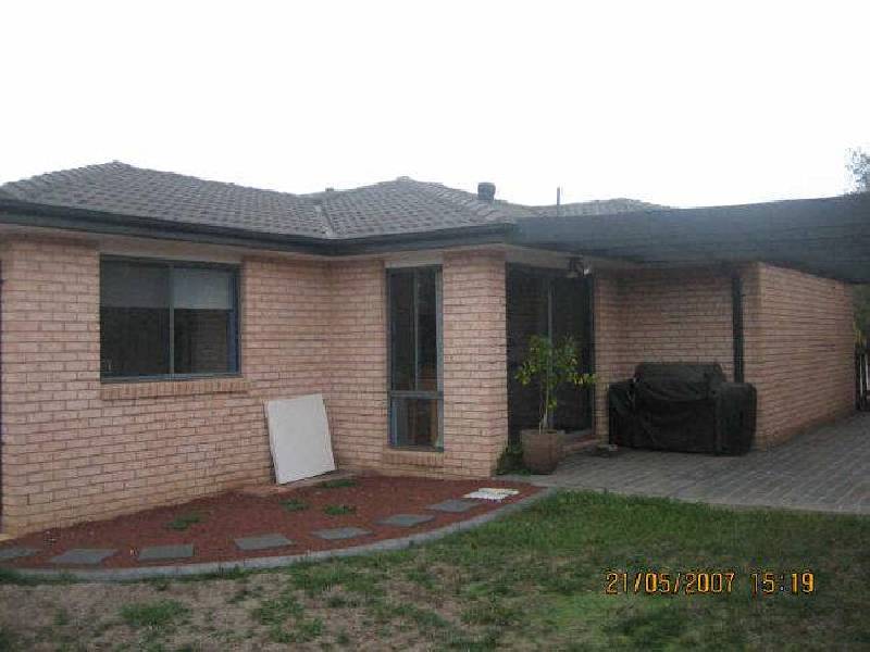 13 Kanbi Place, Ngunnawal ACT 2913