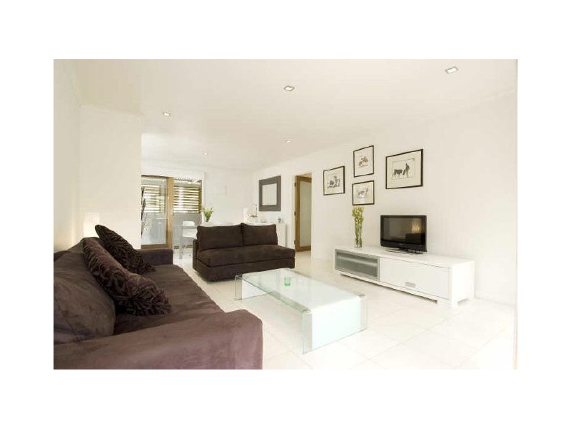 172 Captain Cook Crescent, Narrabundah ACT 2604