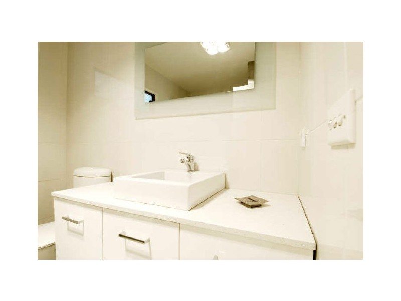 172 Captain Cook Crescent, Narrabundah ACT 2604
