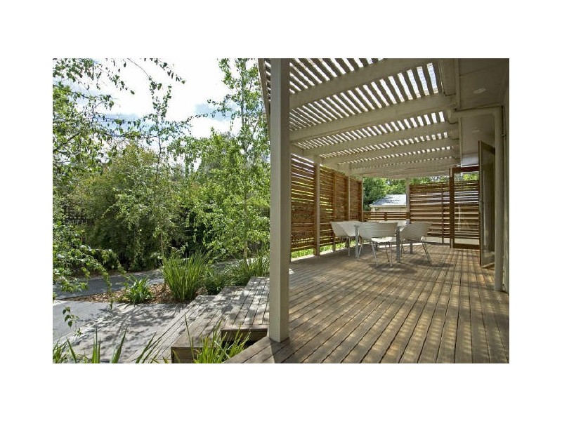 172 Captain Cook Crescent, Narrabundah ACT 2604