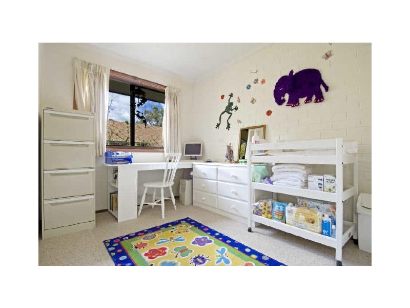 22 The Pines/20 Oliver Street, Lyneham ACT 2602