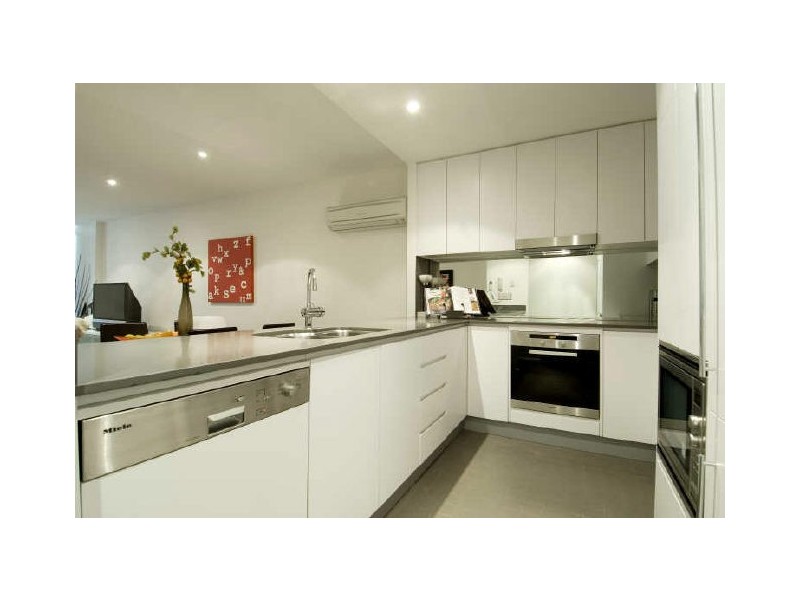 17 ‘Aureus’/34 Canberra Avenue, Forrest ACT 2603