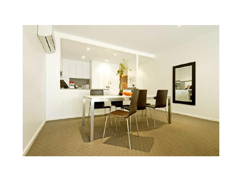 17 ‘Aureus’/34 Canberra Avenue, Forrest ACT 2603