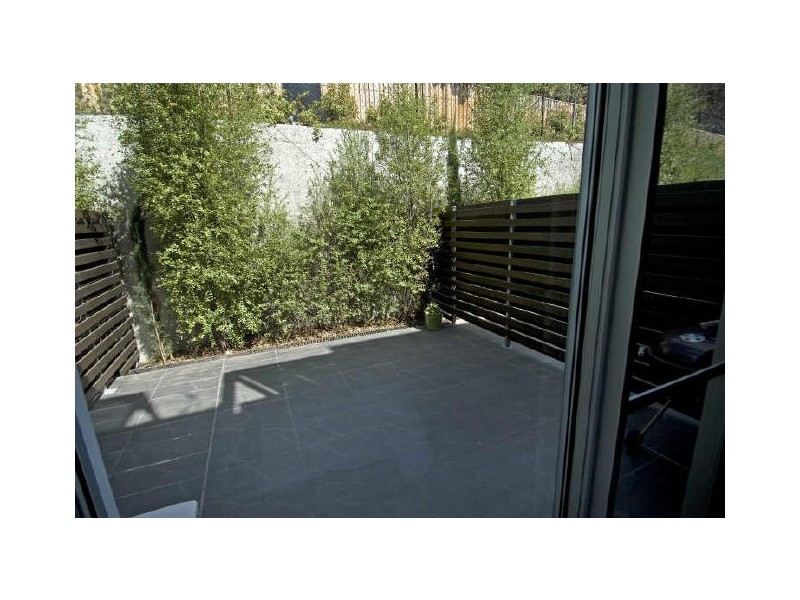 17 ‘Aureus’/34 Canberra Avenue, Forrest ACT 2603