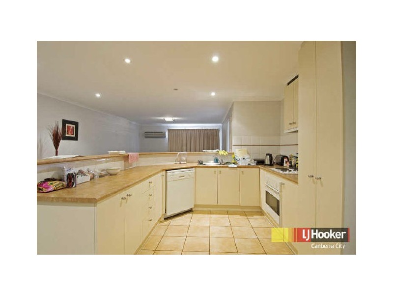 Unit 13 ‘Brundle Place’/17 Helemon Street, Braddon ACT 2612